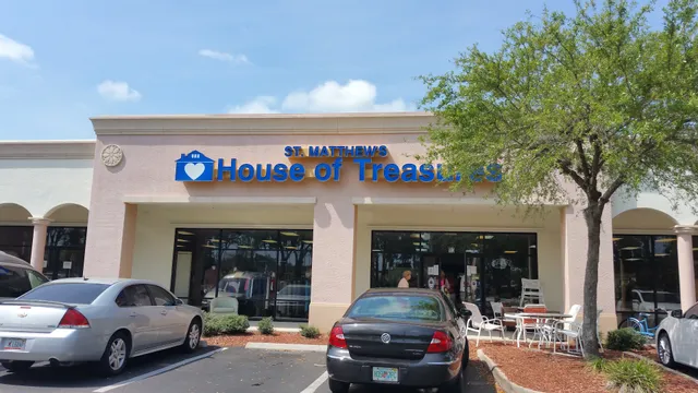 St. Matthew's House Bonita Springs Thrift Store