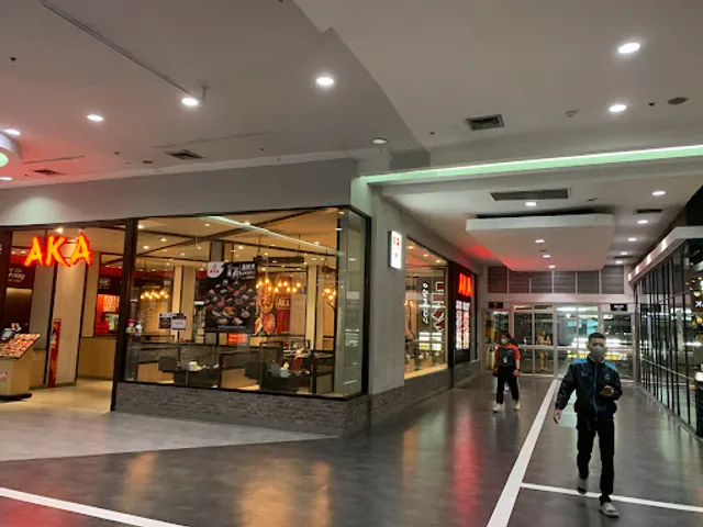 Chom Phon Subdistrict