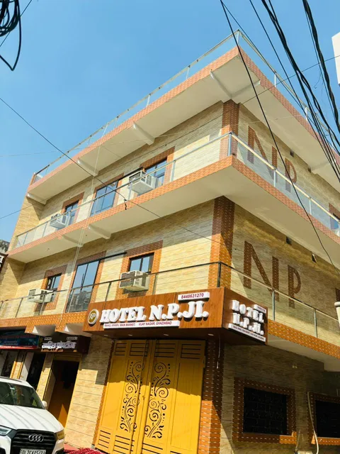 Hotel N.P. ji