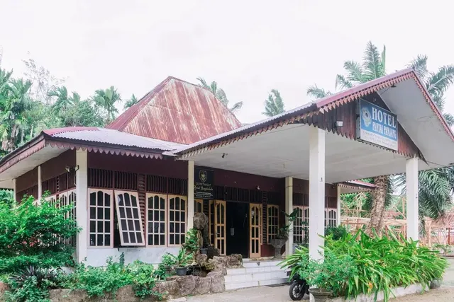 Hotel Pantai Panjang RedPartner