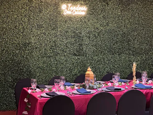 Indian Tandoor Cuisine and Pizza