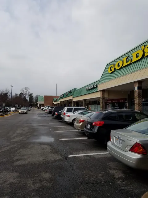 Bradlick Shopping Center