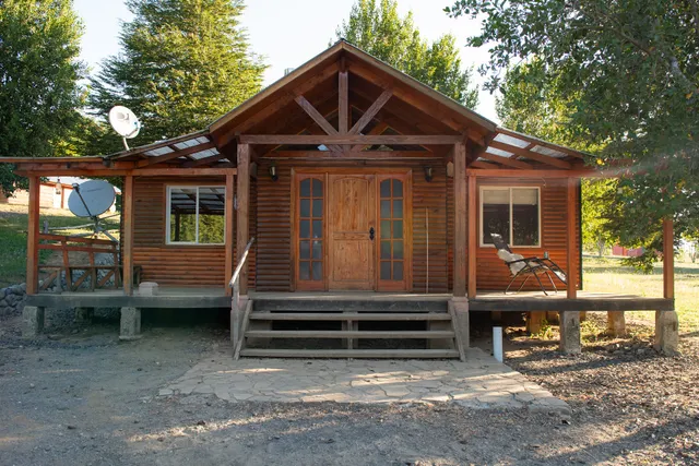 Cabañas & Hostal Lefuco