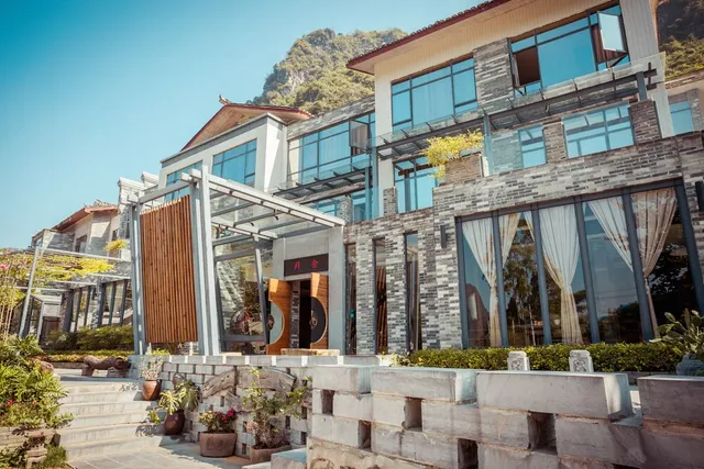 Yangshuo Moon Nest Travelling With Resort