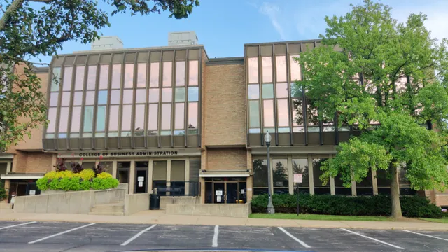 Kent State Ambassador Crawford College of Business and Entrepreneurship