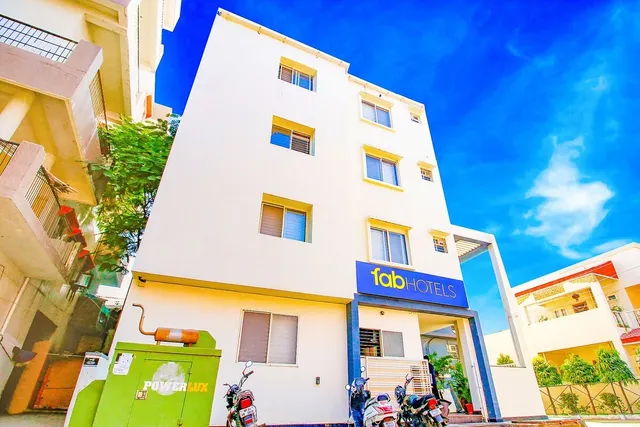 FabHotel Comfortable stay