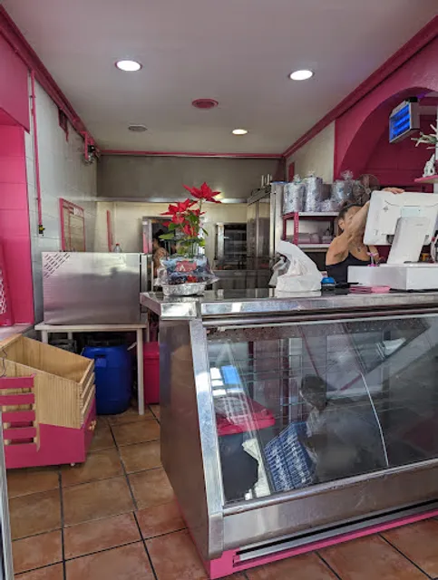 Asador de pollos "La esquinita del pollo”