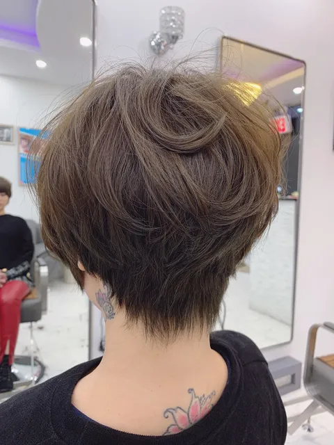 Xu Feng Hair Salon 旭峰Hair Salon