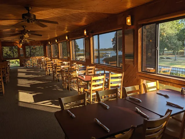 Bill's Seafood of Sunset Beach