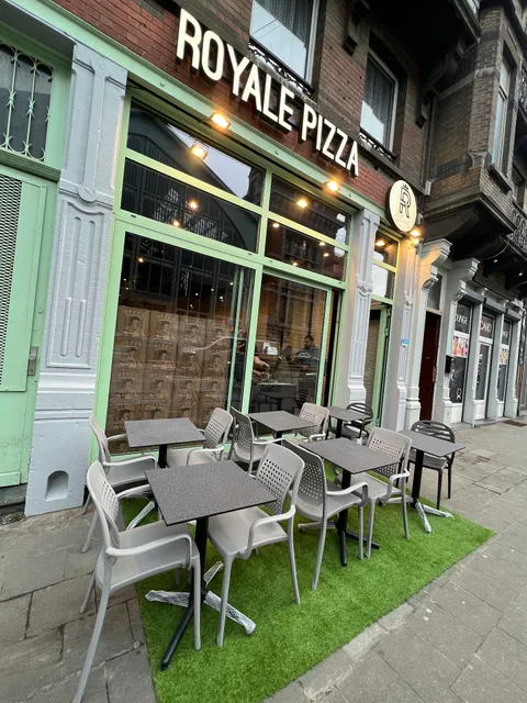 Royale Family Pizza | picard