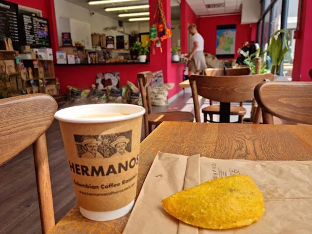 Hermanos Colombian Coffee Roasters – Blackhorse Lane