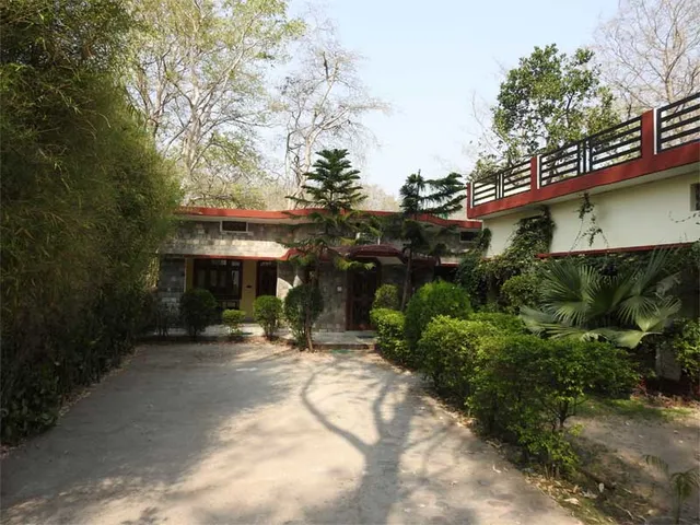 Corbett Safari Lodge