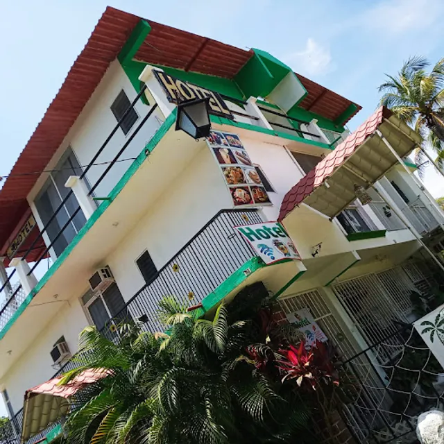 Hotel "Las Iguanas"