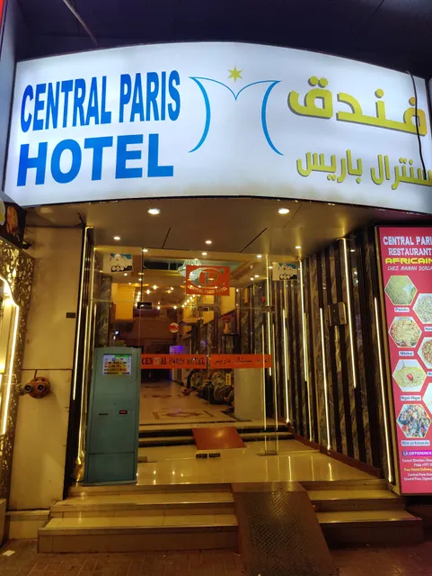 OYO 184 Central Paris Hotel