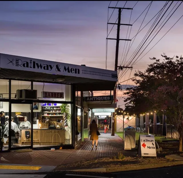 Ringwood East - Railway Avenue