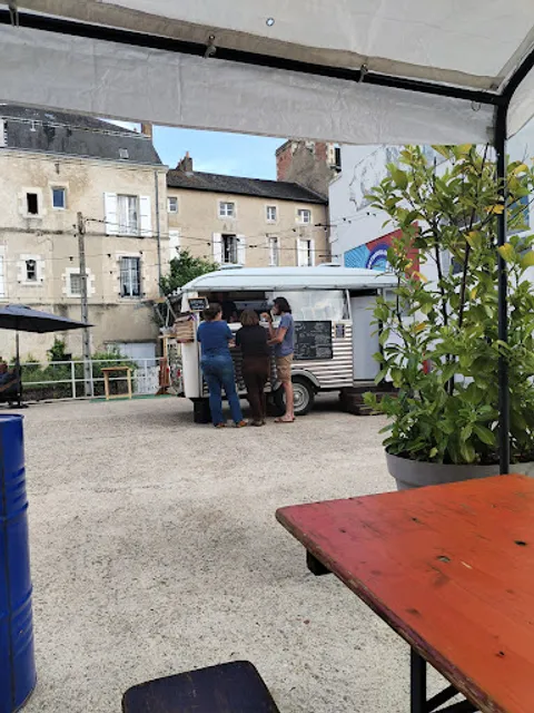 L'insolite retro-guinguette