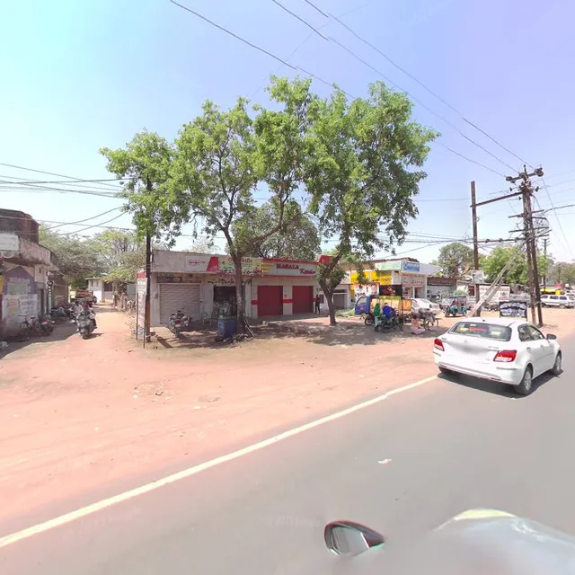 Maharaja Kitchen (Veg & Non-Veg Restaurant)