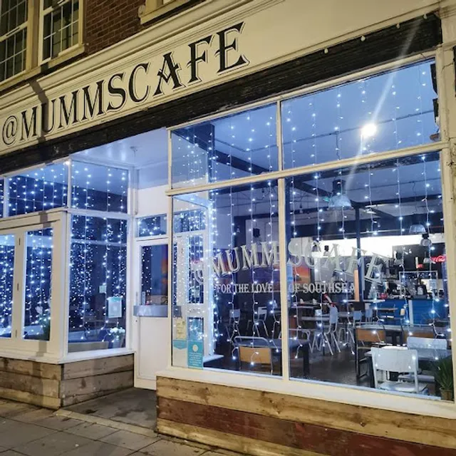 Mumms Cafe