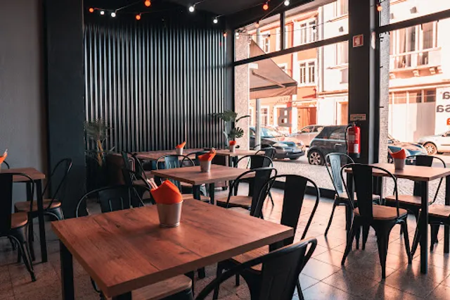 O Bravo - Casa das Esfirras