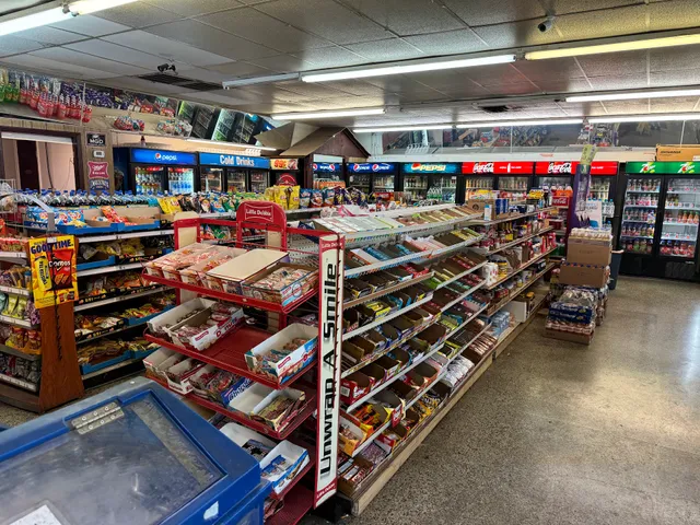 Tunnel Food Mart