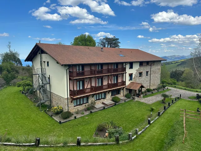 Hotel Apartamento Rural Atxurra