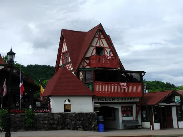 Alpine Hot Dog & Grill Burger