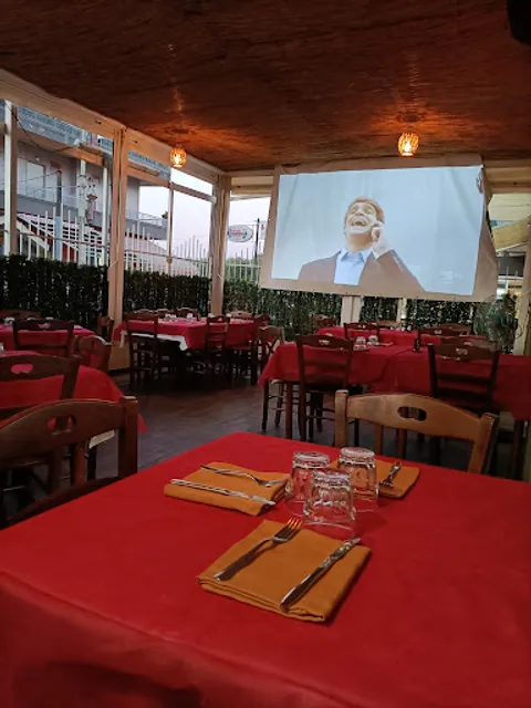 Pascarlí Trattoria e Pizzeria - Panuozzo di Gragnano