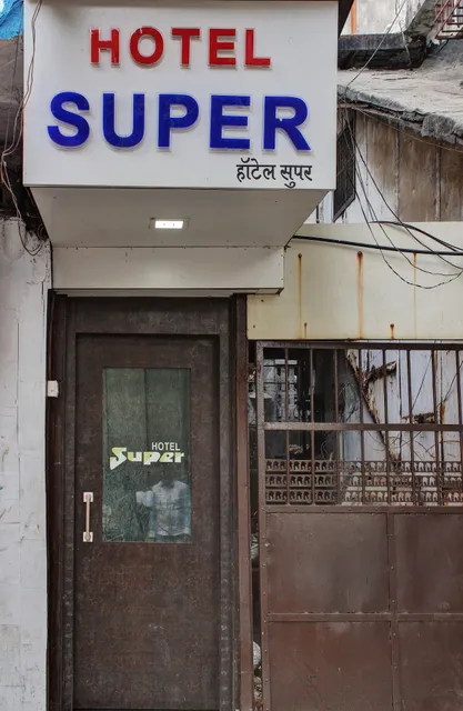Hotel Super