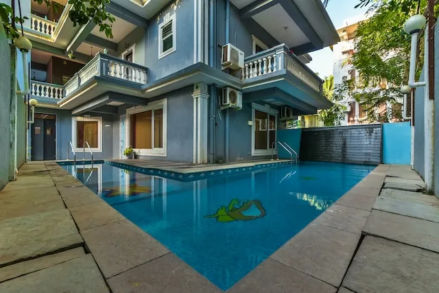 Capital O 2303 Hotel Royal Mirage