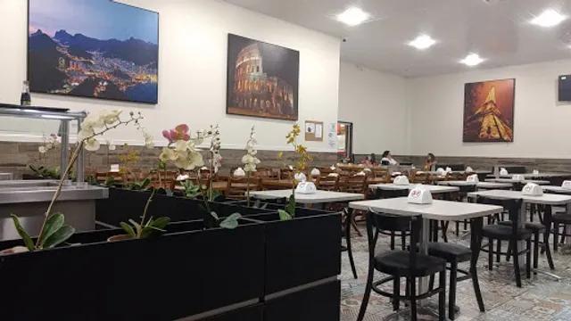 Deck Hall Restaurante e Pizzaria