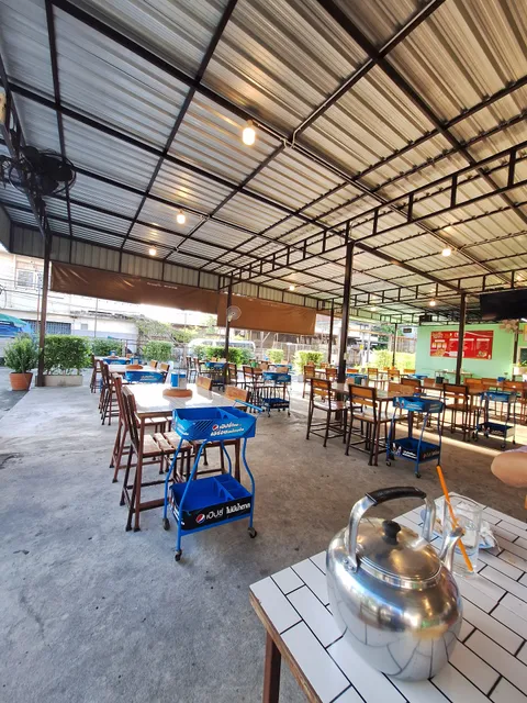 อิคิวหมูกระทะ เพชรเกษม 76