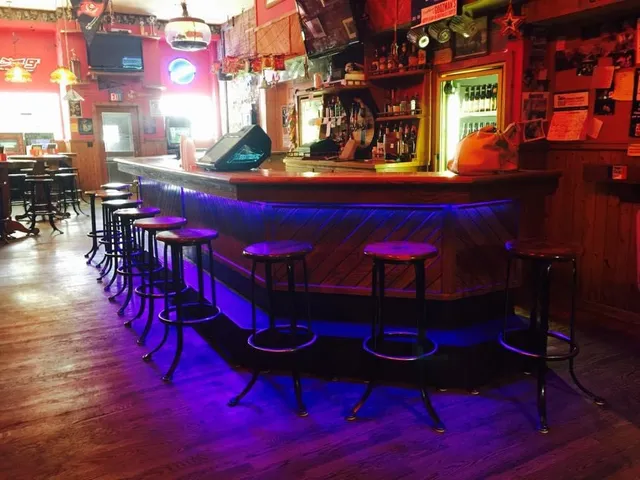 Goozman's Westside Lounge