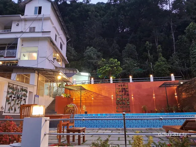 Tree Blanche Resorts