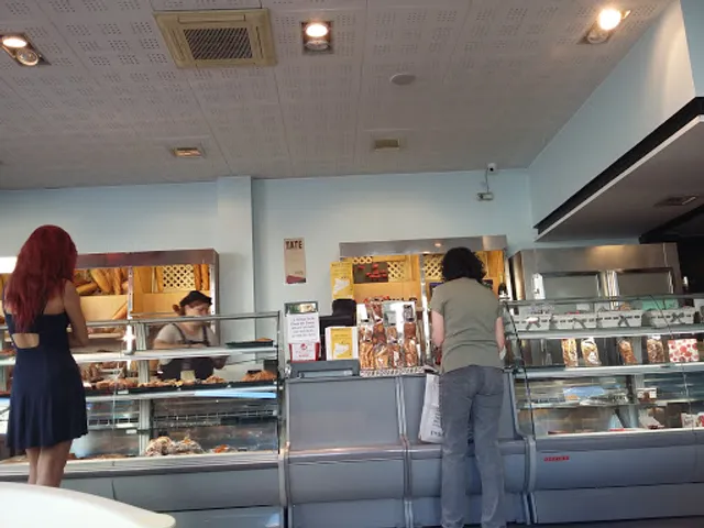 Forn de pa Camps Solsona SL (Crta. Tora)