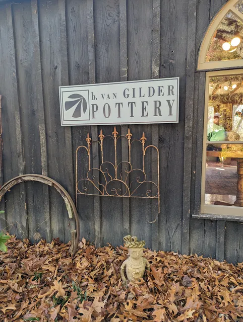 van Gilder Pottery