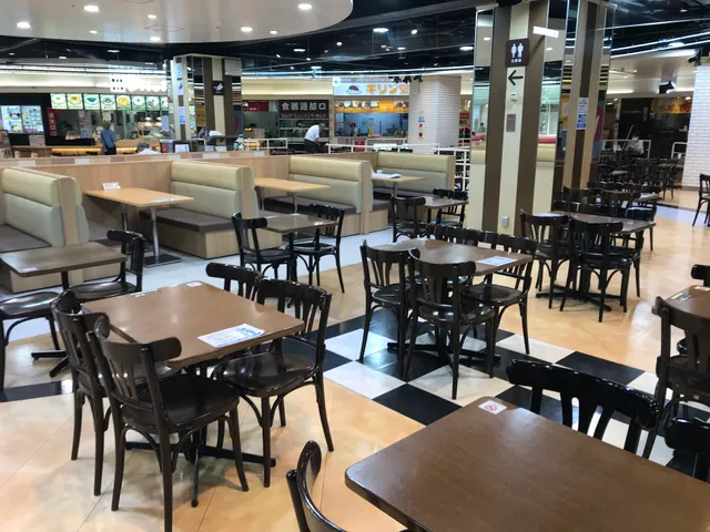 フードコート 松山店（アニー・ミョンドンヤ・めんた）