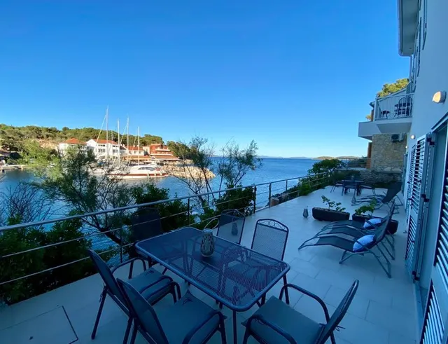 Gajeta Residence Božava