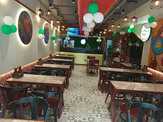 La Pino'z Pizza Vijay Cross Road