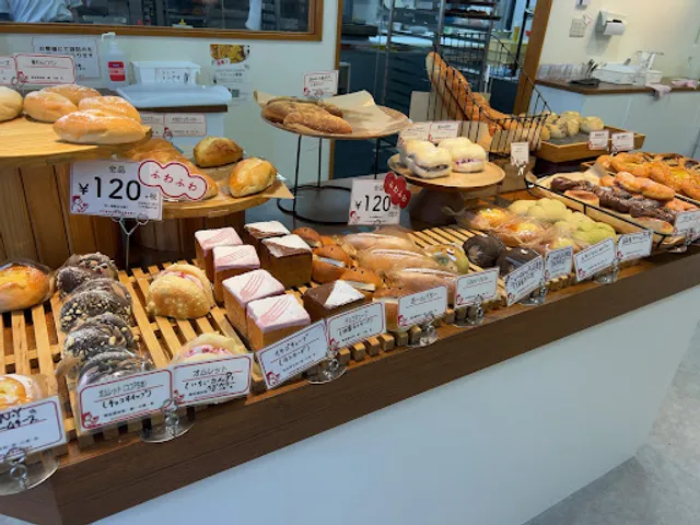 SUMOMO BAKERY 松江東津田店