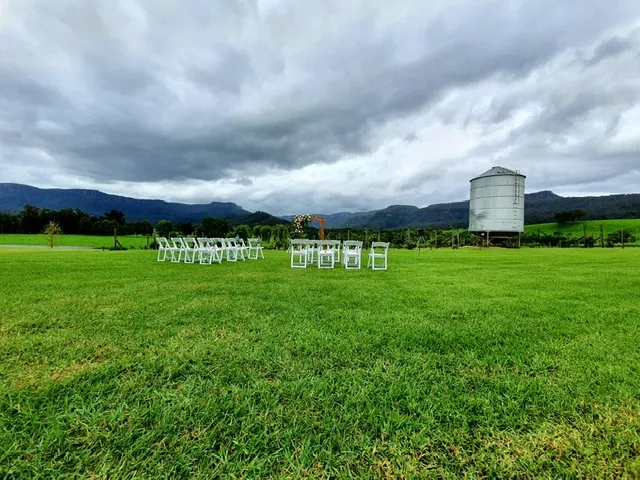 Melross & Willows Estate