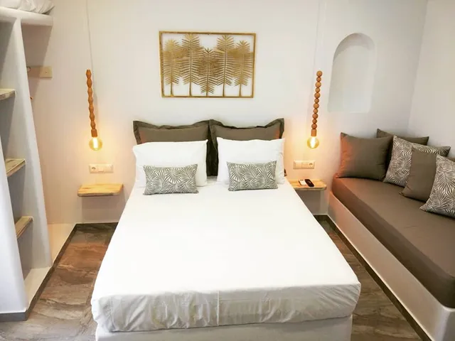 Theodora Luxury Studios Naxos