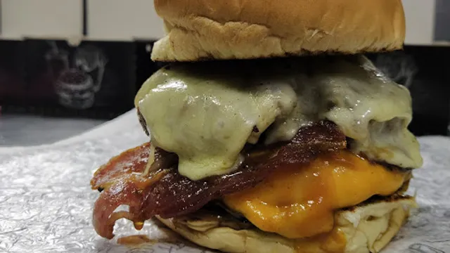 Confraria Steakhouse