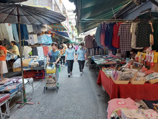 Trok Mor Morning Market
