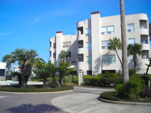 Legend Point Condominiums and Marina