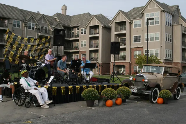 McCrite Plaza at Briarcliff