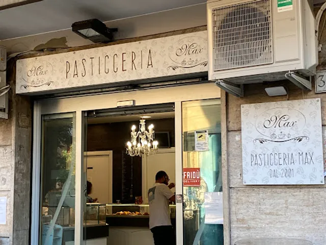 Pastry Max - Cafeteria, Cake Designer, Happy Hour