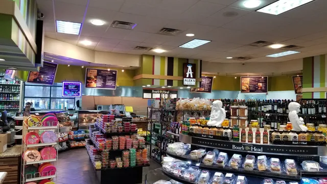 Alex's Market & Grill