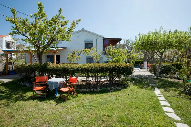 AIOLIS ROOMS - Samothrace