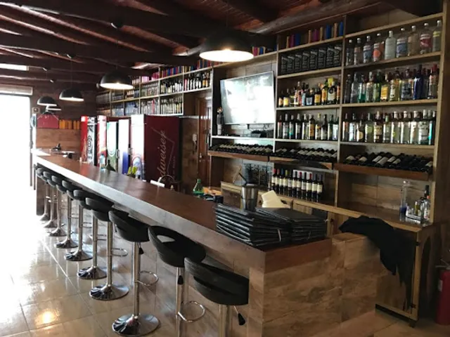 Recanto Pizzaria e Restaurantes