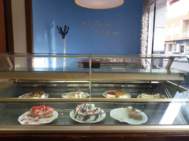 Cafetería Elígeme